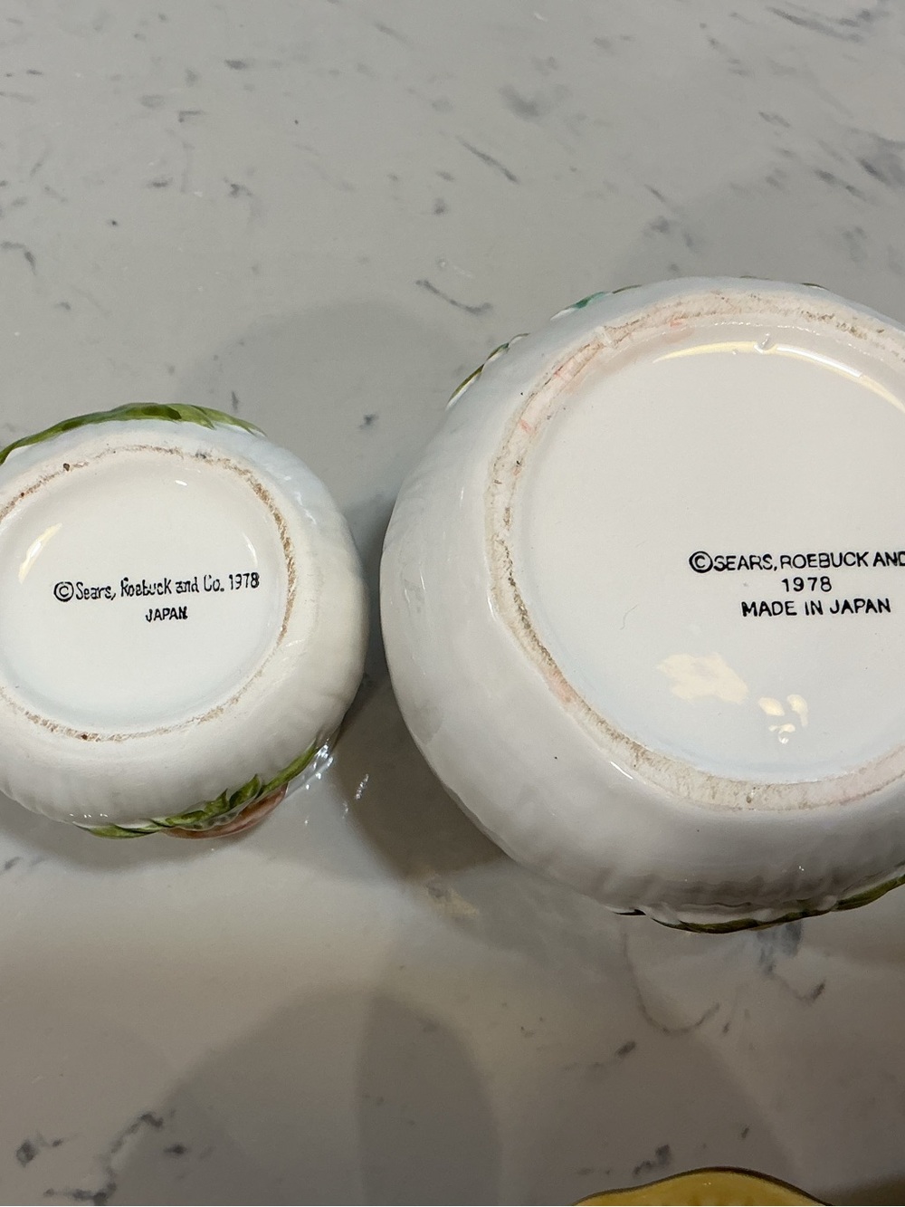 Vintage Ceramic Merry Mushroom Pattern Canister Set of 3 with Lids, Sears 1978 - Picture 10 of 11